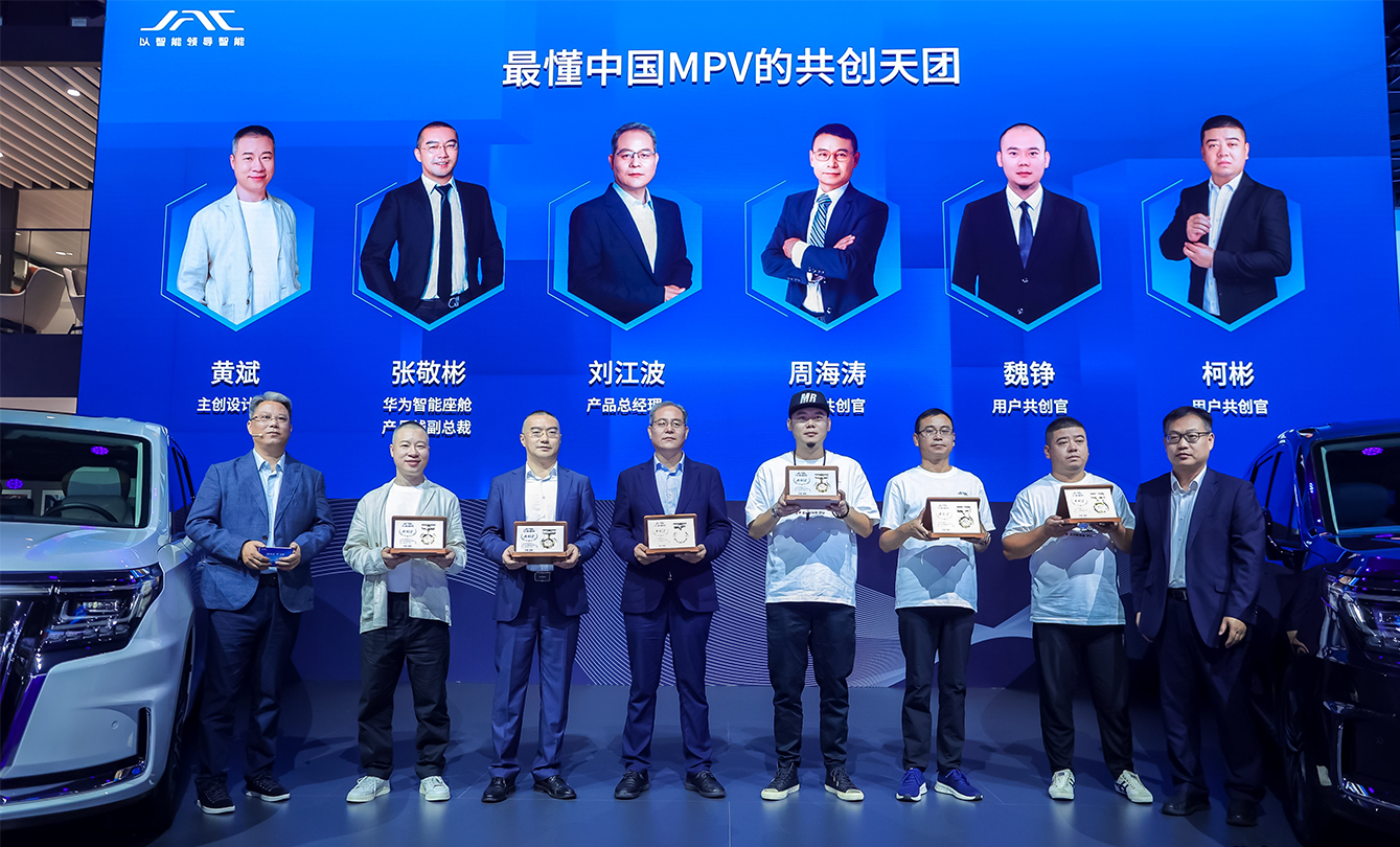 Cmp(冠军)官网 - 西甲希洪竞技主赞助商