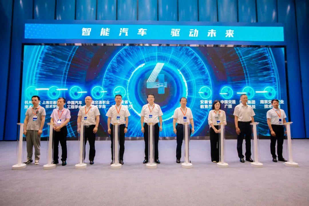 Cmp(冠军)官网 - 西甲希洪竞技主赞助商