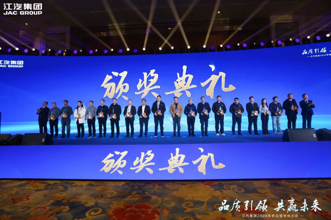 Cmp(冠军)官网 - 西甲希洪竞技主赞助商