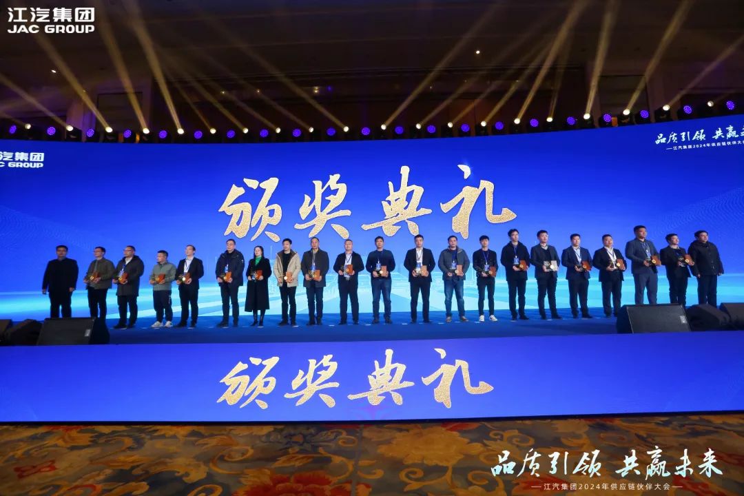 Cmp(冠军)官网 - 西甲希洪竞技主赞助商